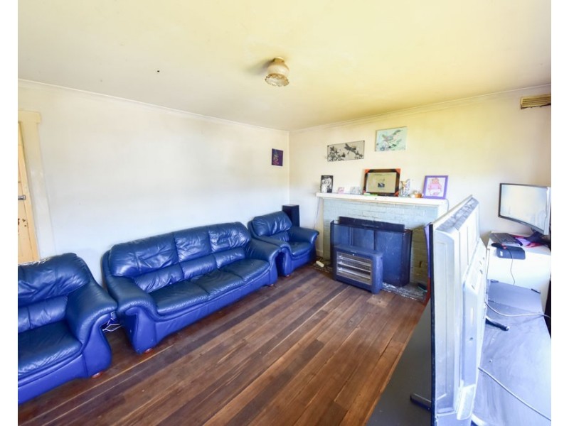 16 Paterson Crescent, George Town TAS 7253
