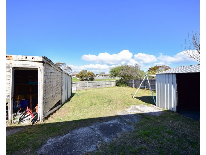 16 Paterson Crescent, George Town TAS 7253