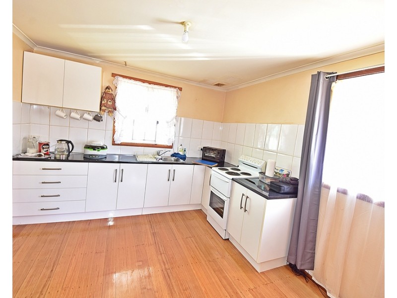 9 Gee Avenue, George Town TAS 7253