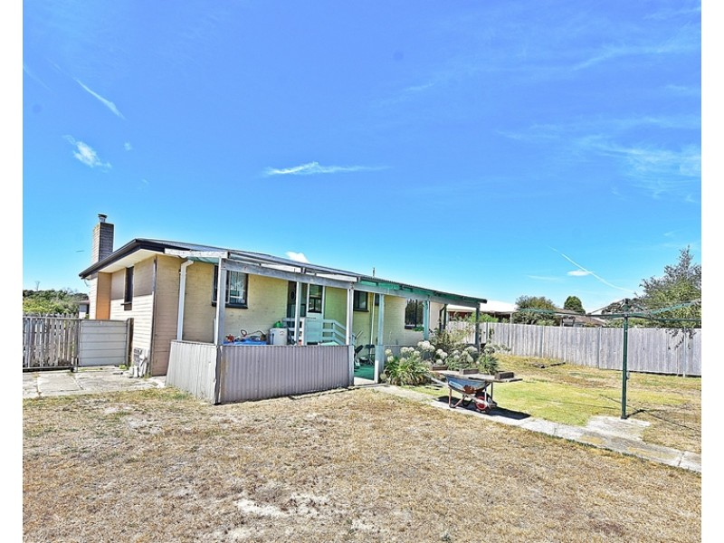 9 Gee Avenue, George Town TAS 7253