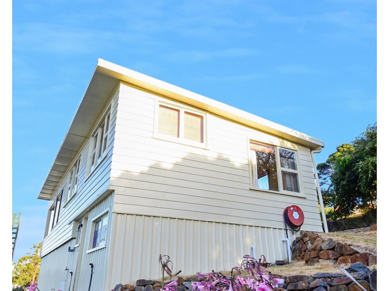 1 Collins Street, Weymouth TAS 7252