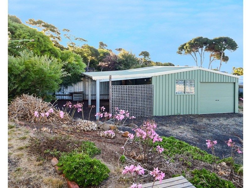 1 Collins Street, Weymouth TAS 7252