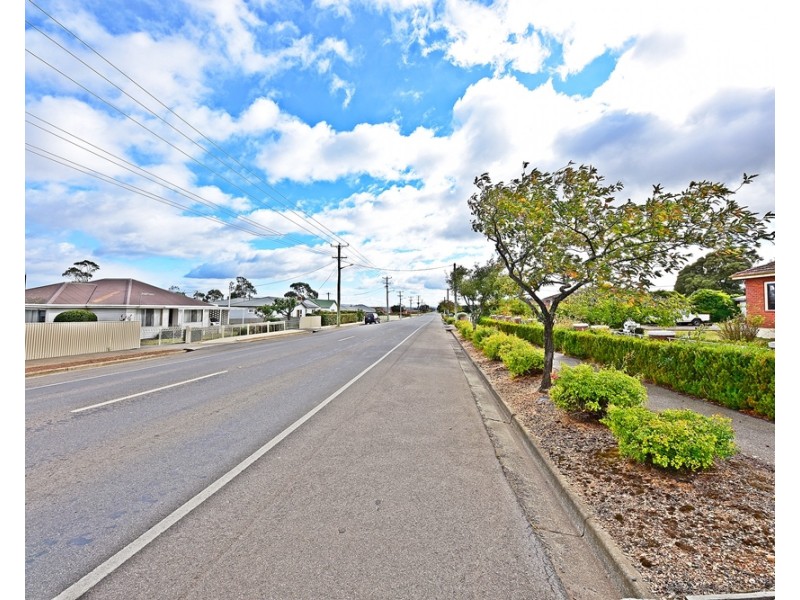 27 Main Street, Cressy TAS 7302