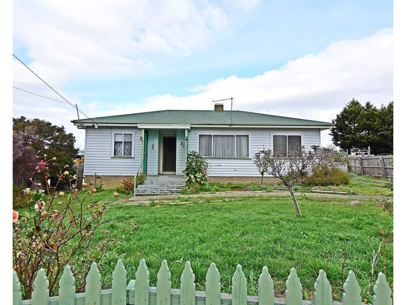 3 Mawson Place, Mayfield TAS 7248