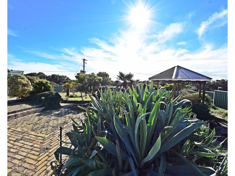 143 Bellbuoy Beach Road, Low Head TAS 7253