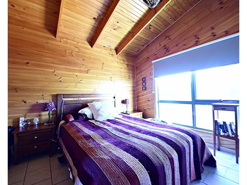 143 Bellbuoy Beach Road, Low Head TAS 7253
