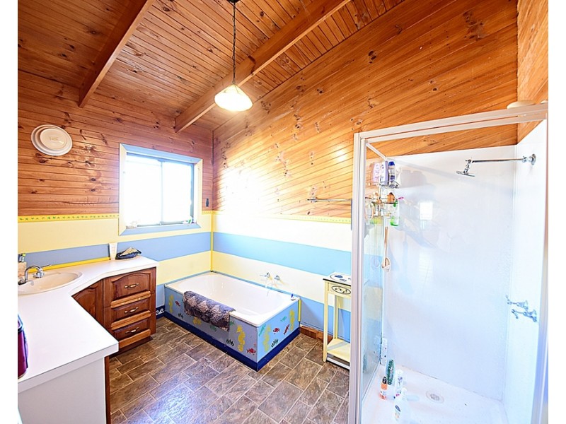 143 Bellbuoy Beach Road, Low Head TAS 7253