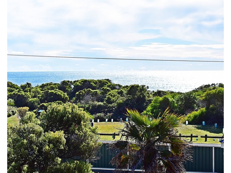 143 Bellbuoy Beach Road, Low Head TAS 7253