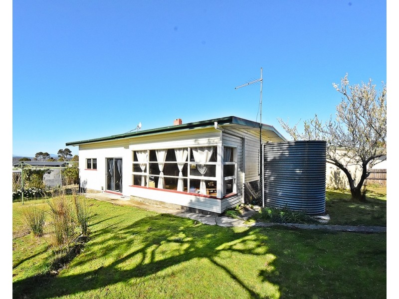 23 Davies Street, Weymouth TAS 7252