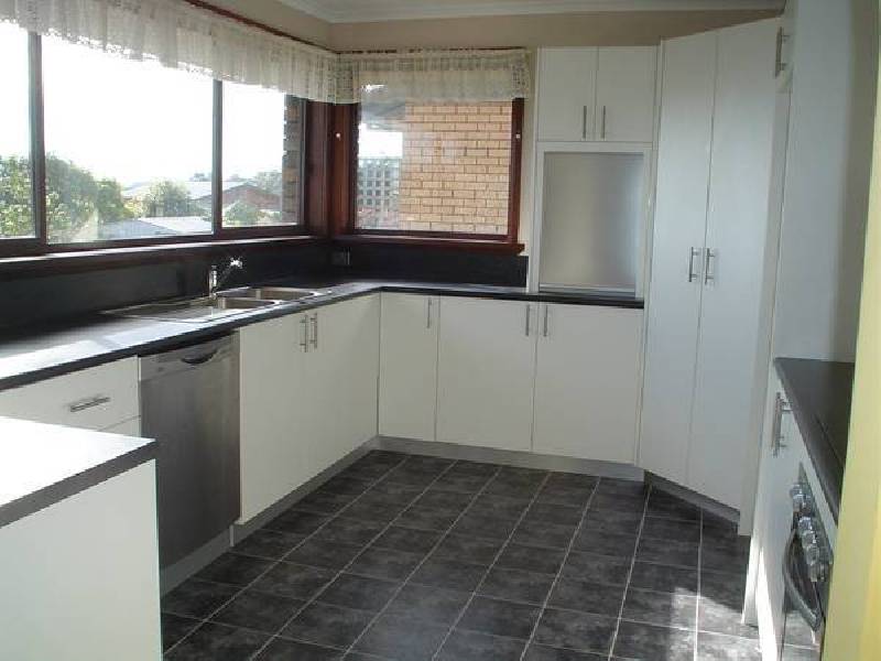 18 Lawrence Street, George Town TAS 7253