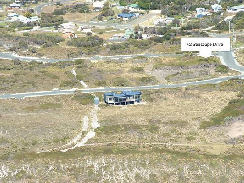42 Seascape Drive, Lulworth TAS 7252