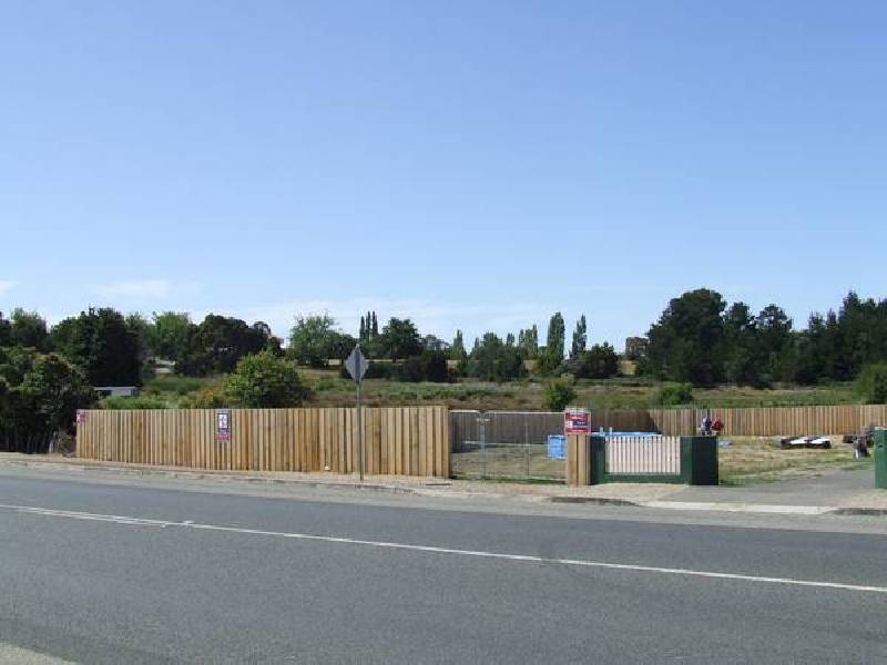 64 Weld Street, Beaconsfield TAS 7270