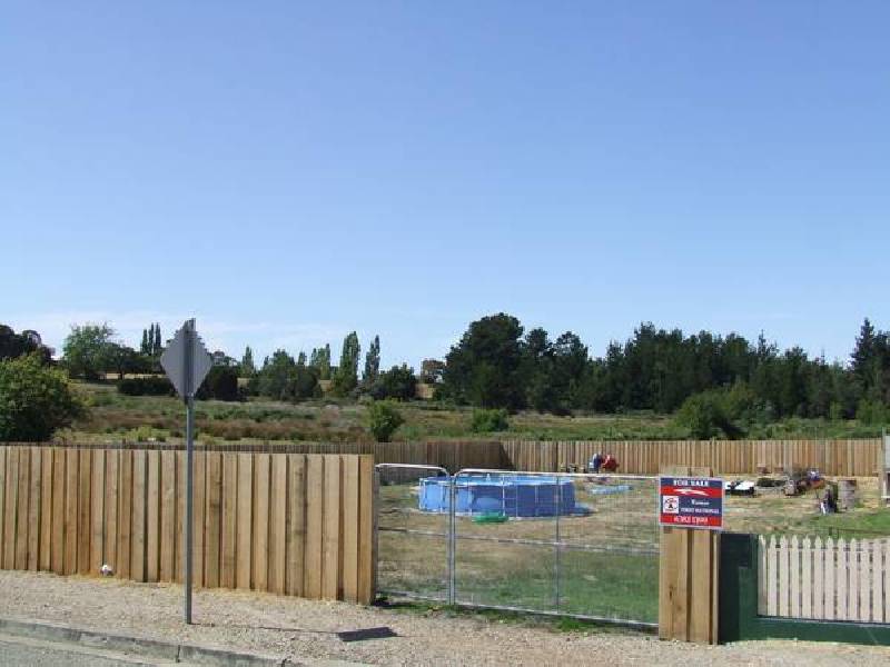 64 Weld Street, Beaconsfield TAS 7270