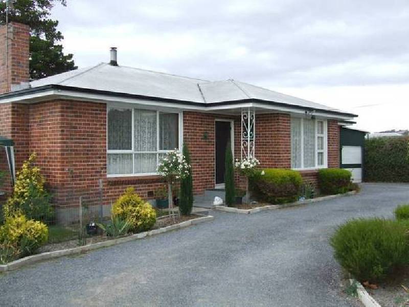 Weld Street, Beaconsfield TAS 7270