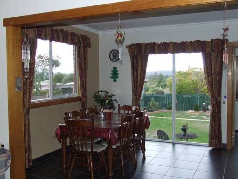 Weld Street, Beaconsfield TAS 7270