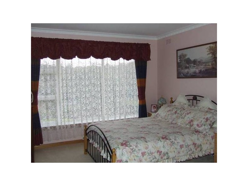 Weld Street, Beaconsfield TAS 7270