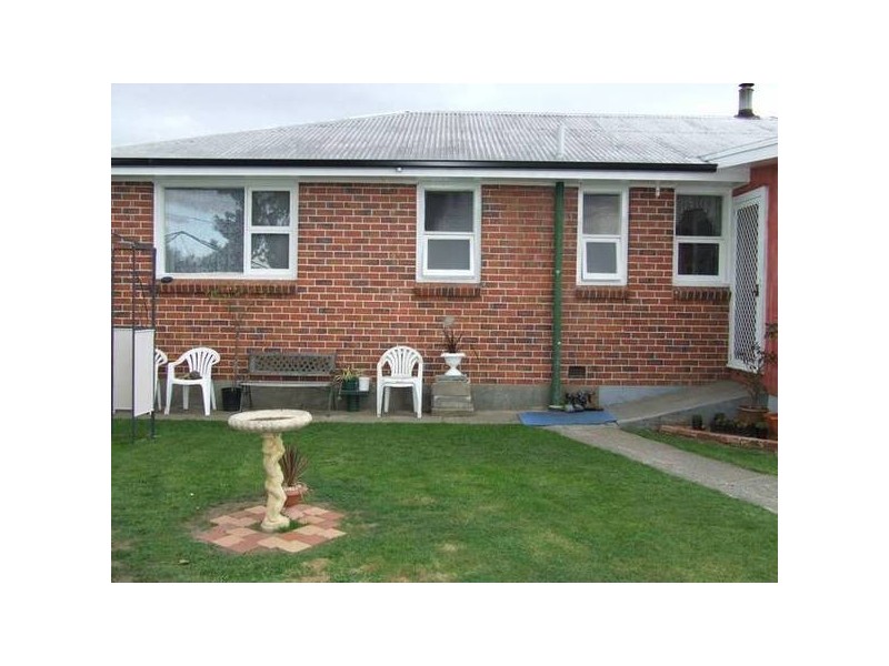 Weld Street, Beaconsfield TAS 7270