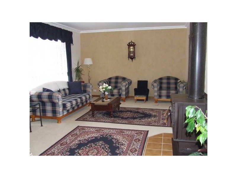 Weld Street, Beaconsfield TAS 7270