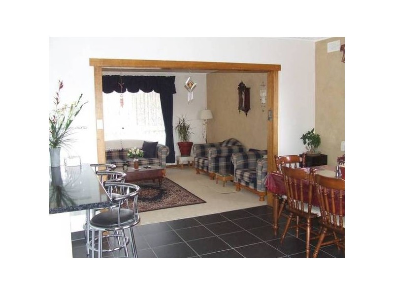 Weld Street, Beaconsfield TAS 7270