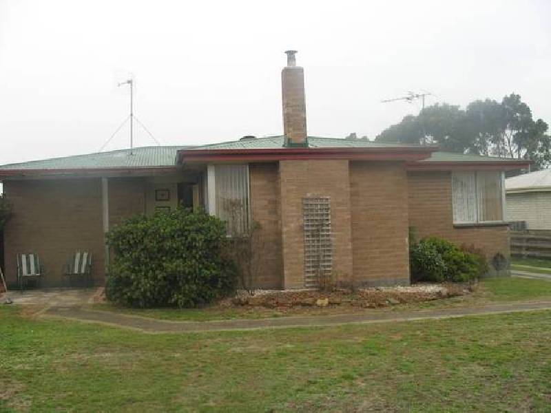 10 Roberts Avenue, George Town TAS 7253