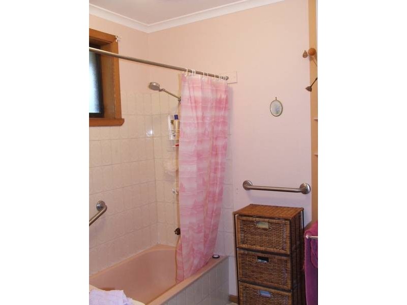 Weld Street, Beaconsfield TAS 7270