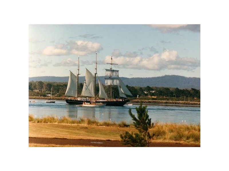 33 Esplanade North, George Town TAS 7253