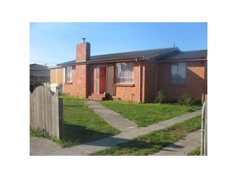 2 Harris Crescent, George Town TAS 7253