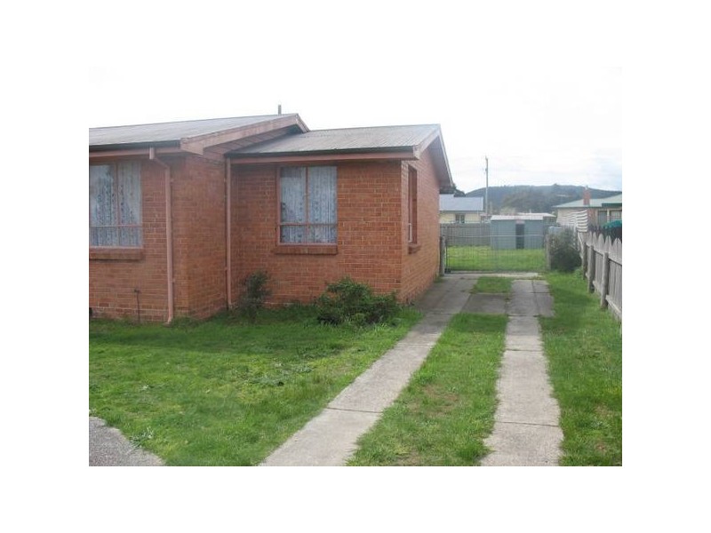 2 Harris Crescent, George Town TAS 7253