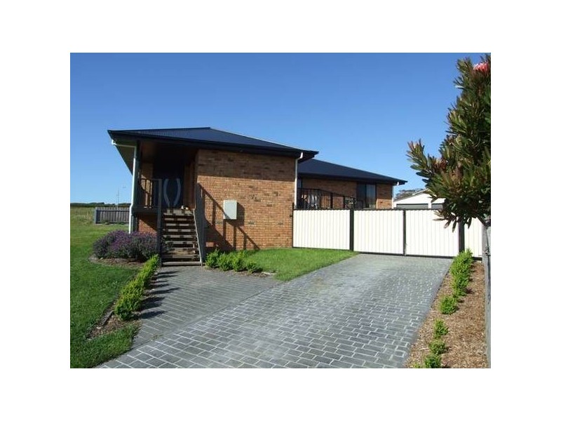 6 Dunning Avenue, George Town TAS 7253