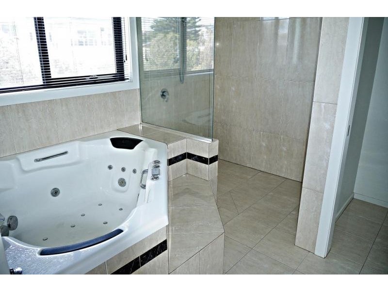 7 Perrin Drive, Low Head TAS 7253