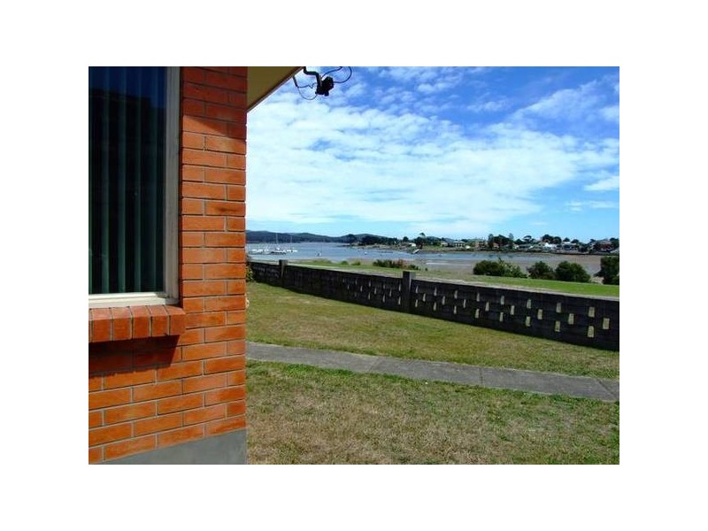 32 Esplanade South, George Town TAS 7253