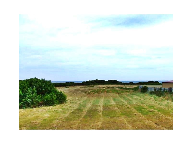 112 Bell Buoy Beach Road, Low Head TAS 7253