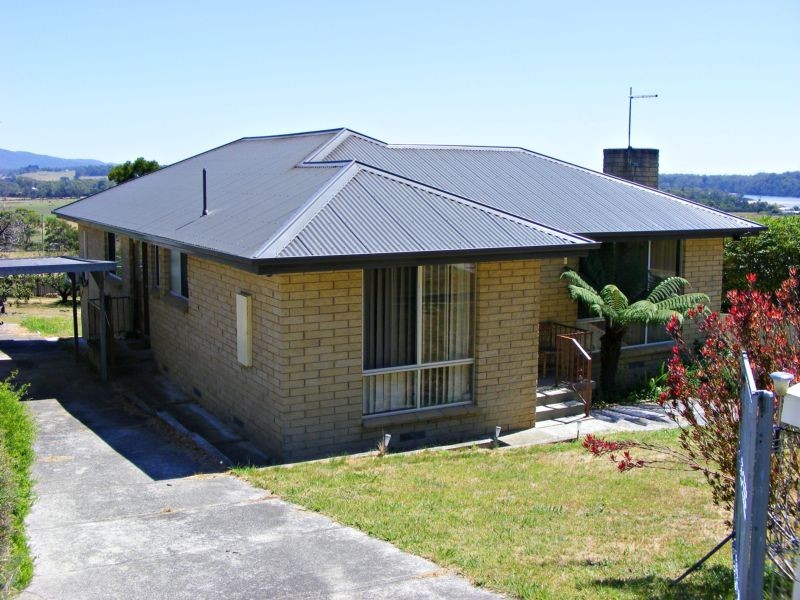 133 Charles Street, Beauty Point TAS 7270