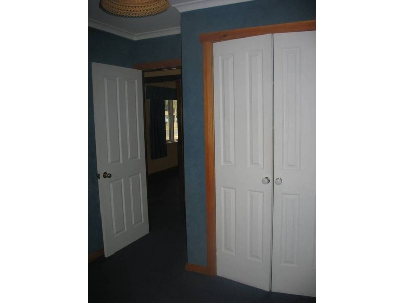 8 Gordon Square, George Town TAS 7253