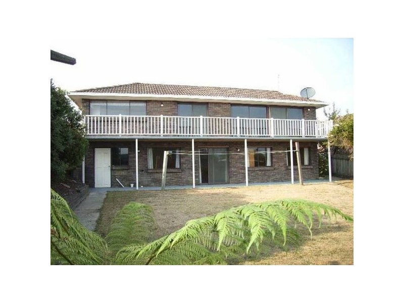 18 Lawrence Street, George Town TAS 7253