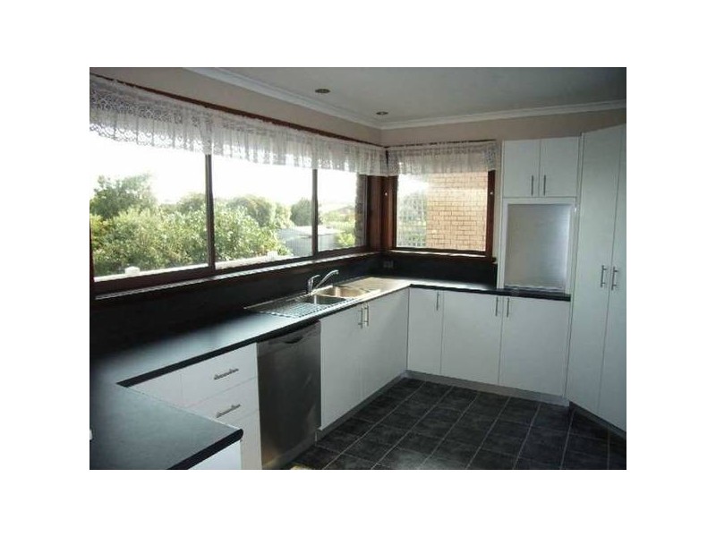 18 Lawrence Street, George Town TAS 7253