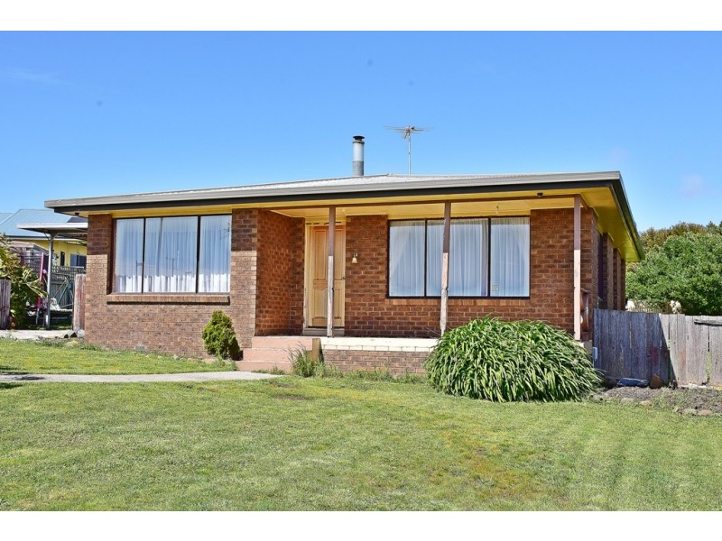 14 Dunning Avenue, George Town TAS 7253