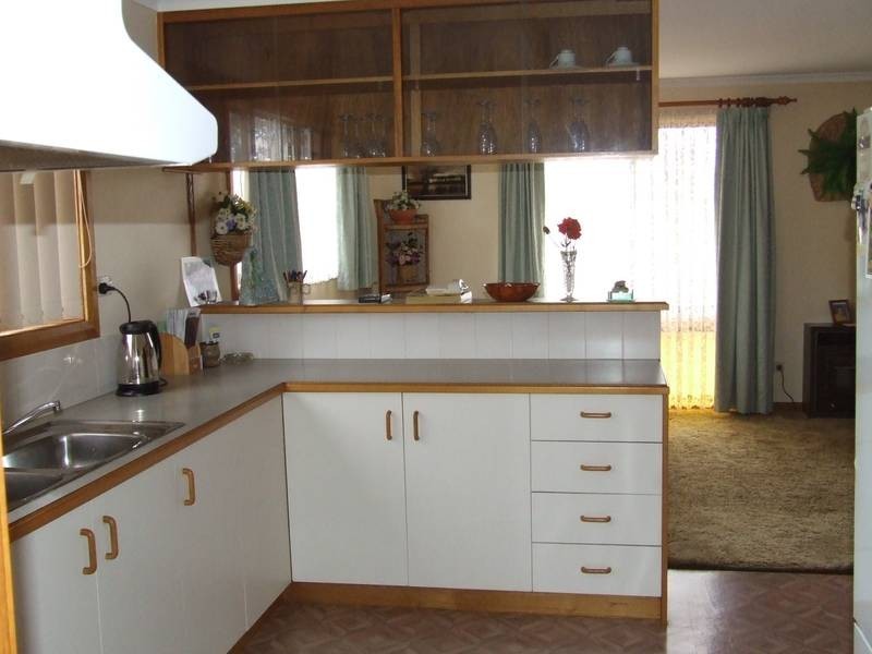 5 Kitchener Avenue, Beauty Point TAS 7270