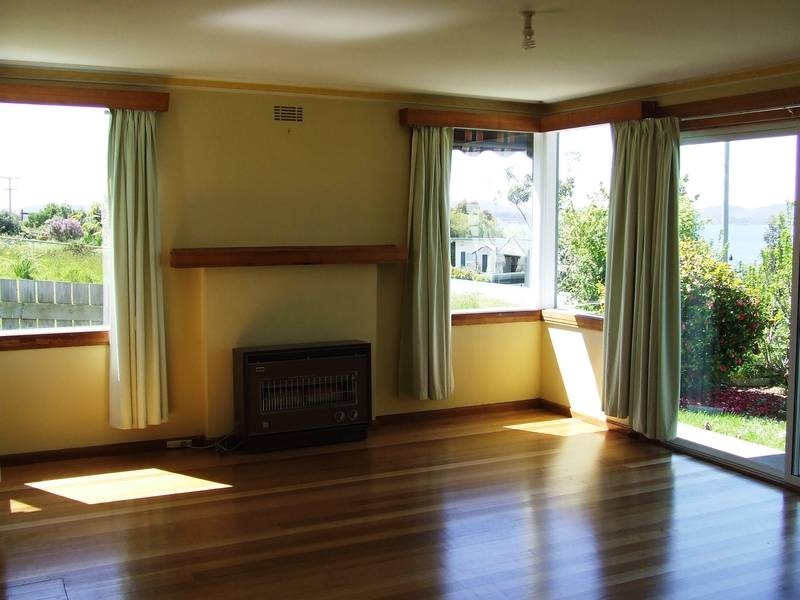 71 Flinders Street, Beauty Point TAS 7270
