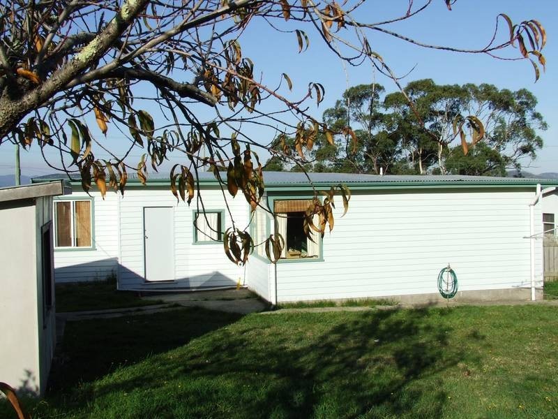 71 Flinders Street, Beauty Point TAS 7270