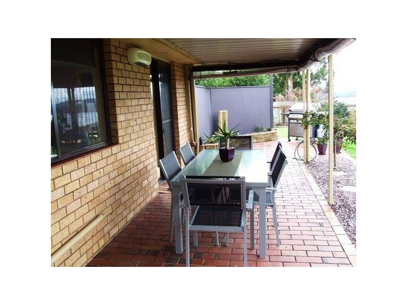 102 Oxford Street, Beauty Point TAS 7270