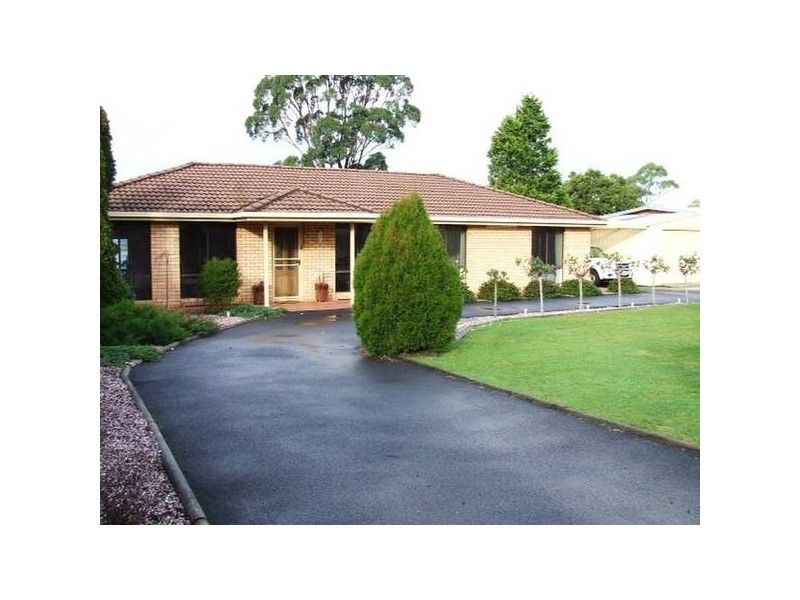 102 Oxford Street, Beauty Point TAS 7270