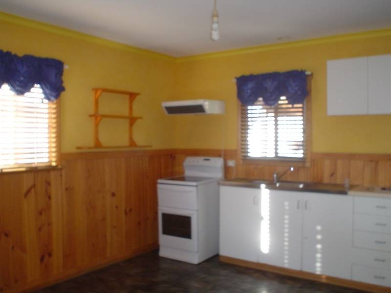 8 Gordon Square, George Town TAS 7253