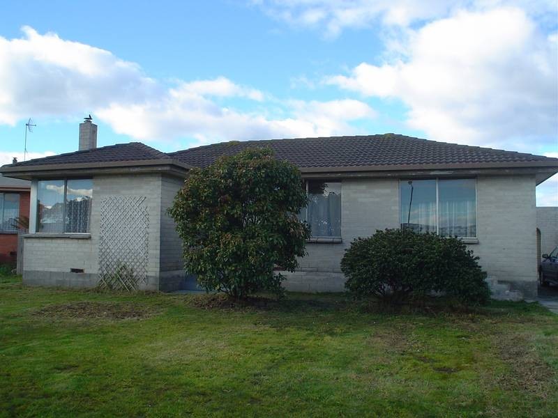 8 Brown Avenue, George Town TAS 7253