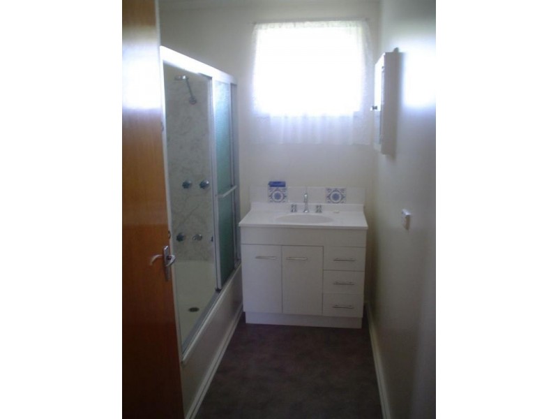 8 Brown Avenue, George Town TAS 7253