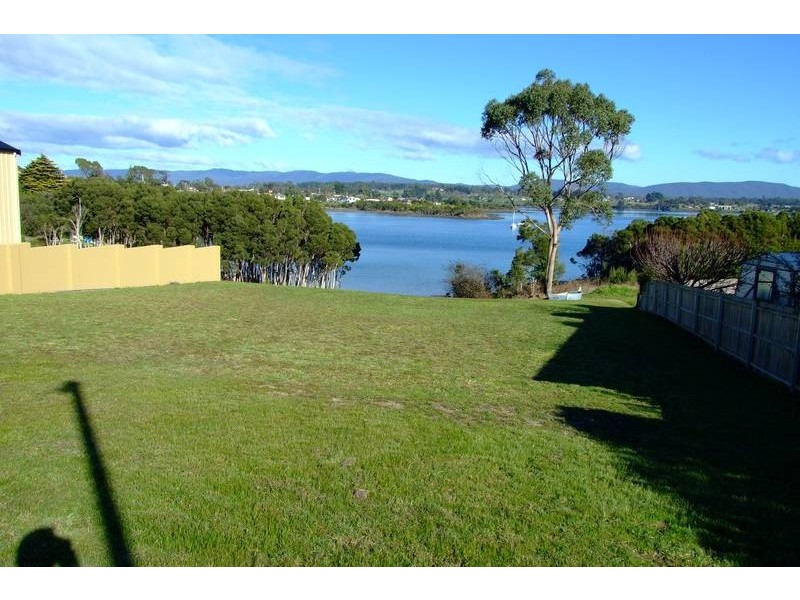 12 Reece Street, George Town TAS 7253