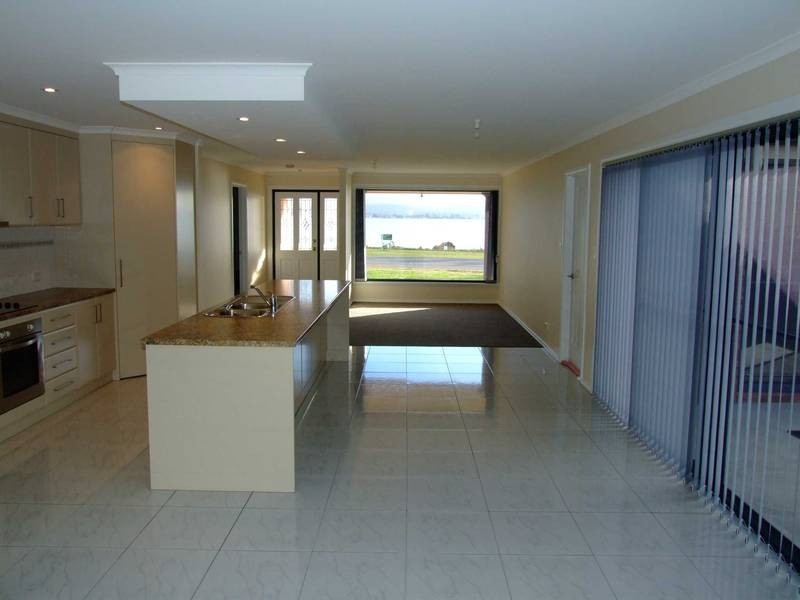 14 LowHead Road, George Town TAS 7253