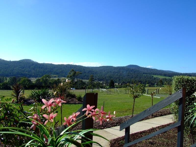 106 Johnstons Road, Hillwood TAS 7252