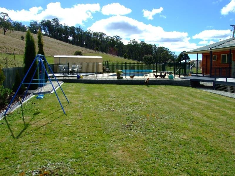 106 Johnstons Road, Hillwood TAS 7252