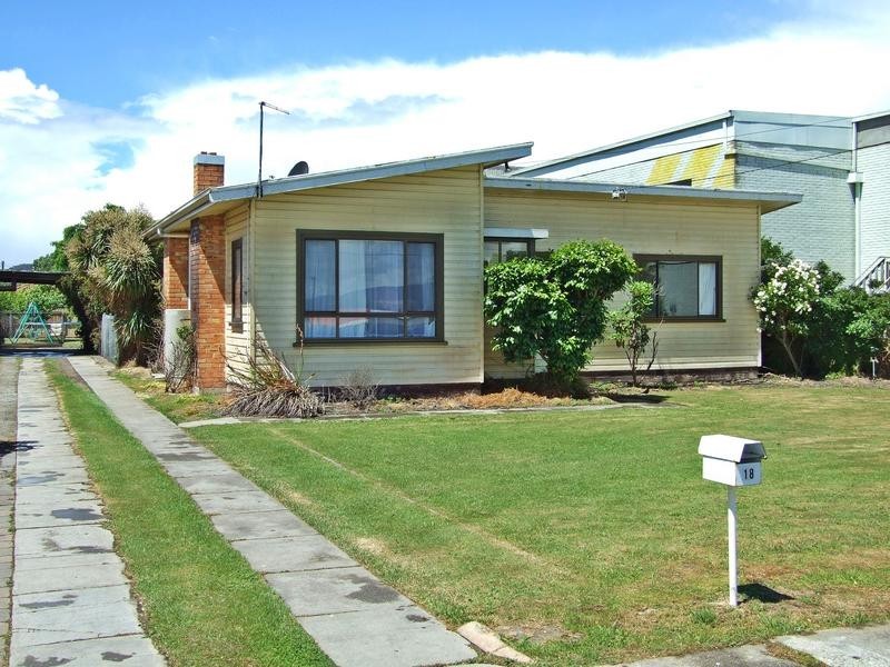 18 Sorell Street, George Town TAS 7253
